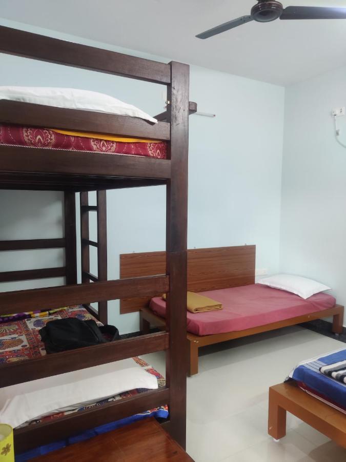 Woodpacker Hostel Auroville Pondicherry Exterior photo