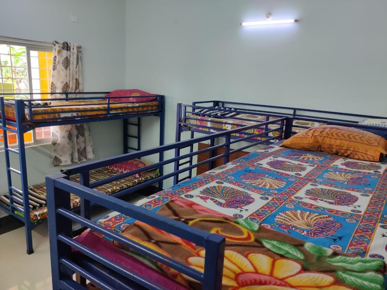 Woodpacker Hostel Auroville Pondicherry Exterior photo
